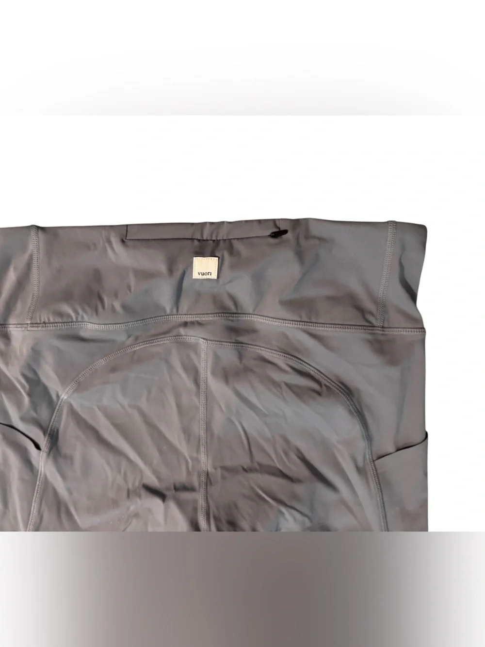 Vuori Stride Legging Women's Size Large Gray Side Leg Pockets 7/8 Length VW429 - Picture 3 of 9
